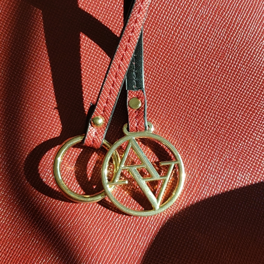 Maroon bag - Picture 4 of 4